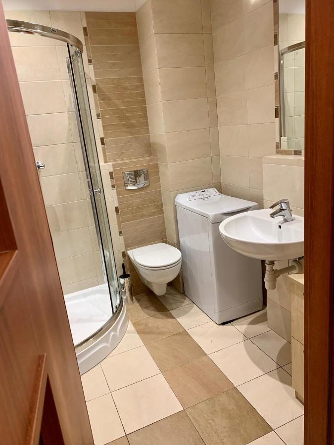 City View Wellness Apartment Swim&Steam&Relax 크라쿠프 외부 사진