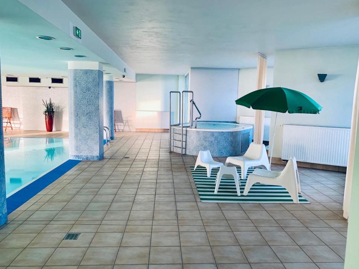 City View Wellness Apartment Swim&Steam&Relax 크라쿠프 외부 사진
